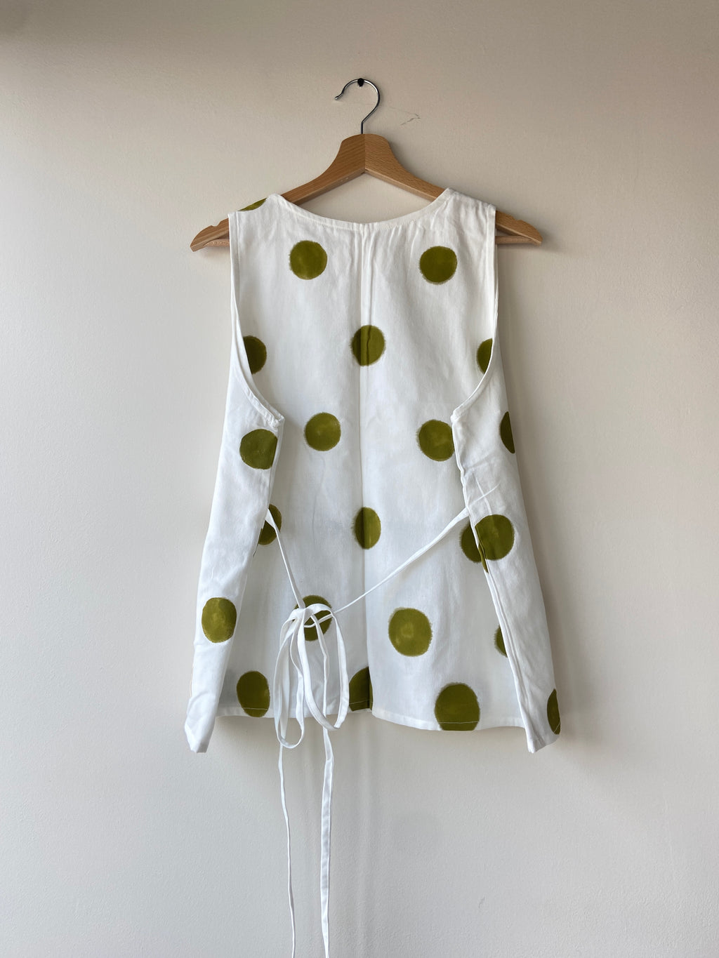Le Haut à pois vert