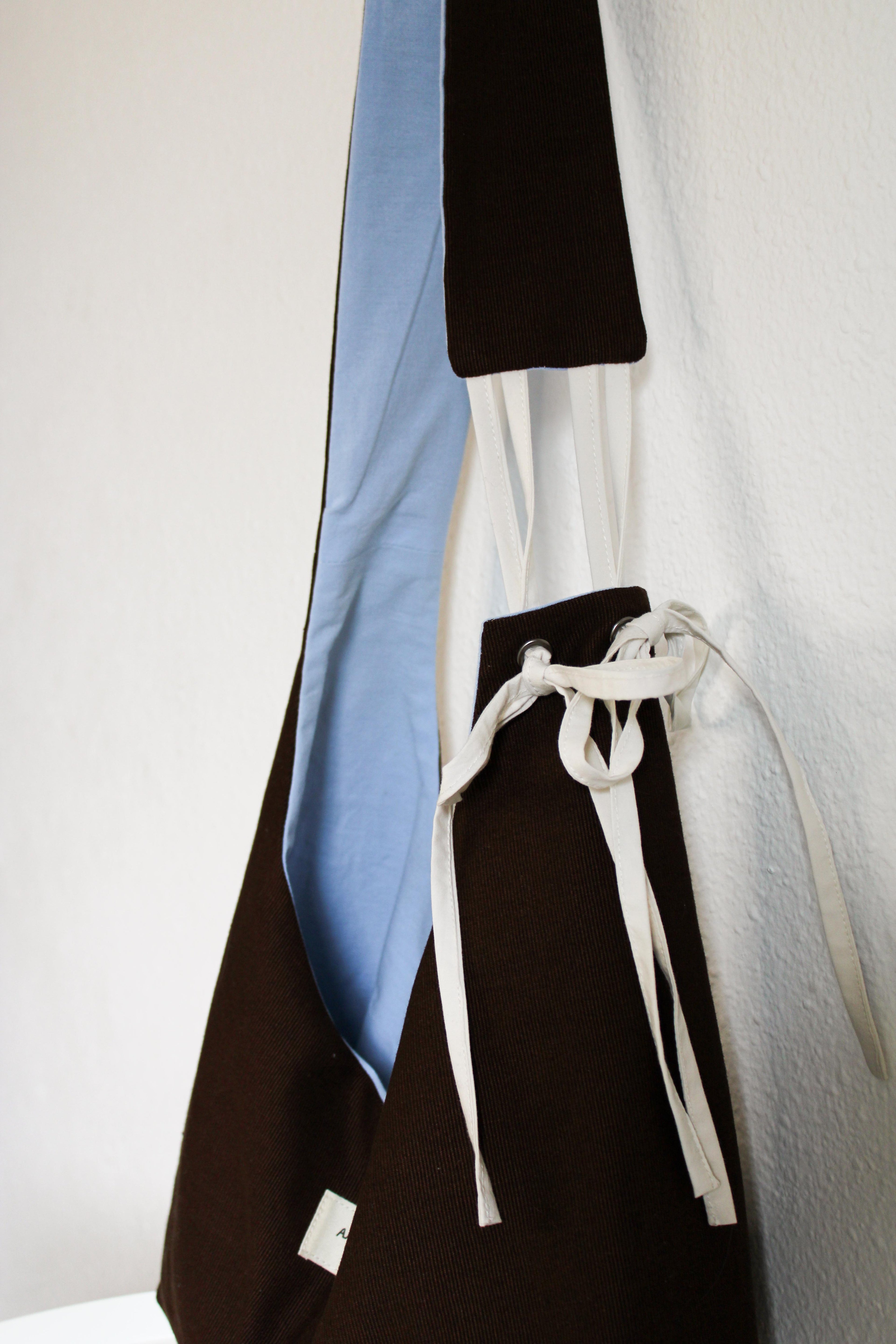 Le Sac Marron et Bleu ciel